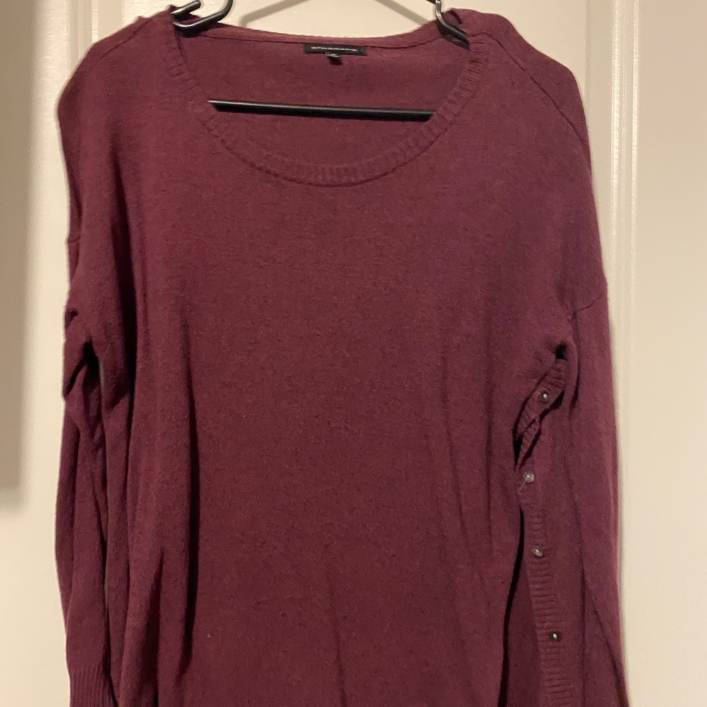 Sweater - Picture 2 of 4